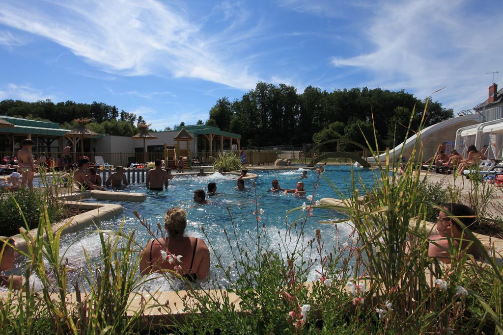 Hotel Camping La Roche Posay Vacances Exterior foto